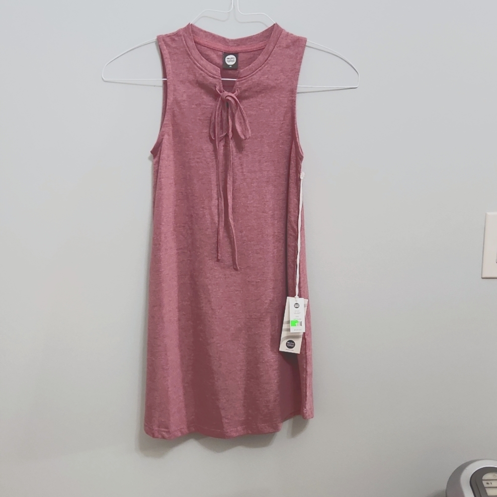 Heloha Sleeveless Tank Top with Laced up front
